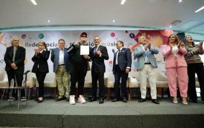 Reconocen en el Senado a comunidad artística mexicana