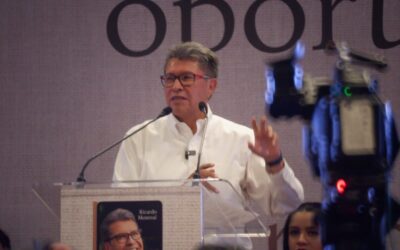 Urge creación de fondos de inversión para apoyar emprendedores: Monreal