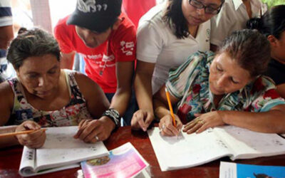 Alfabetización beneficiará a 995 mil personas jóvenes y adultas en el país