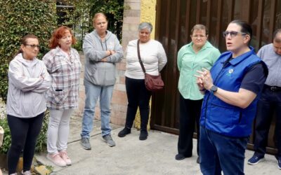 SEP debe detener la distribución de libros de texto hasta que sean aptos