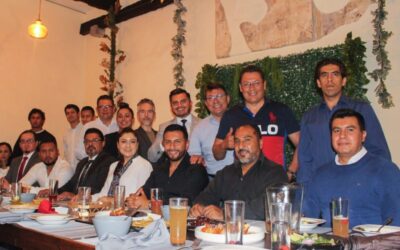 Claudia Rivera hace frente común con empresarios poblanos