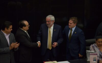 Comisión Permanente reconoce trayectoria del rector de la UNAM, Enrique Luis Graue