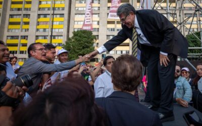 Monreal llama a aspirantes de Morena a cerrar filas con el movimiento