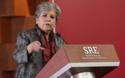 Aprueban dictamen para ratificar a Alicia Bárcena como titular de SRE