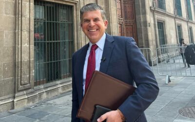 Ricardo Sheffield deja Profeco, va por gubernatura de Guanajuato