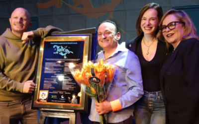 “Felices” con Lalo España celebra 100 representaciones de humor y reflexiones