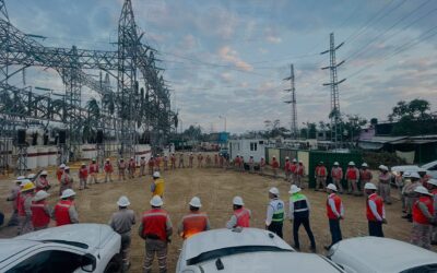 Se restablece servicio de luz al 65% de afectados en Acapulco