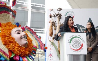 Inauguran en el Senado la exposición “Maguey, corazón de Hidalgo”