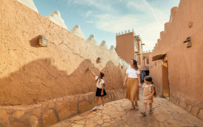 Alcanza Arabia Saudita la meta de 100 millones de turistas en 2023