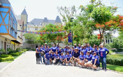 Michel Vázquez recorre con jóvenes  ecologistas el proyecto  «Mundo Imáyina»