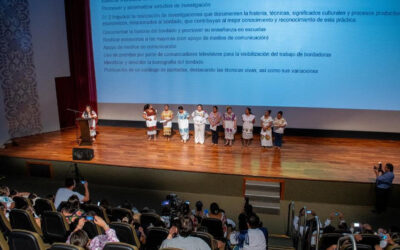 Artesanas presentan Plan de Salvaguardia del Bordado Maya Yucateco
