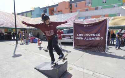 Invitan a celebrar el Go Skate Day con un recorrido al Zócalo capitalino