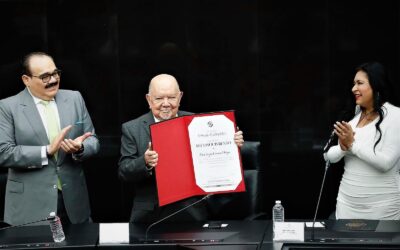 Reconoce Senado trayectoria artística de 76 años de Sergio Corona