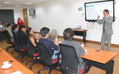 Pensionissste refuerza compromiso con la educación financiera en la juventud