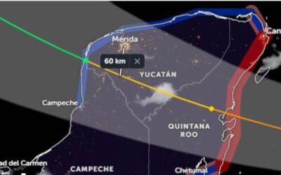 Centro de Beryl se localiza en tierra, sobre Yucatán