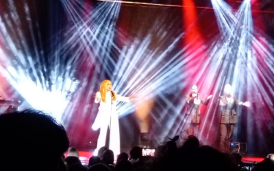 Marta Sánchez de cerca deslumbra en el Lunario