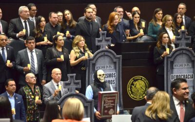 PAN declara inicio de la dictadura y fin de la democracia