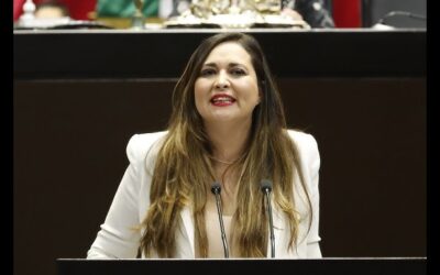 Senadora Cynthia López Castro renuncia al PRI