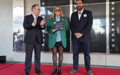 Se suman dos nuevas leyendas del automovilismo mexicano al Muro de Honor