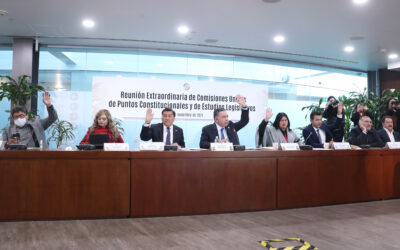 Avalan en comisiones reforma para desaparecer siete órganos autónomos