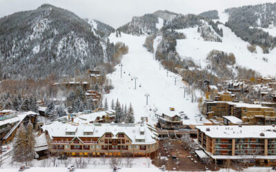 Aspen Mountain abrió recientemente desde su cima hasta la base con esquí
