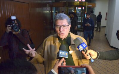 Próximos días se discutirá dos reformas de las 20 propuestas por AMLO:Monreal