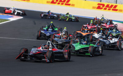 DHL apoya a Formula E para reducir 25% emisiones del transporte aéreo