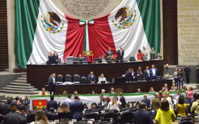 Diputados recibe y turna a comisiones minuta sobre no reelección y nepotismo electoral