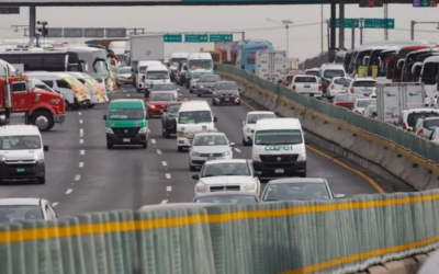 Lunes caótico por megamarcha de transportistas y bloqueos de trabajadores de Salud