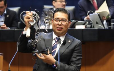 Pido atención, dice senador del PRI al proponer uso de USB-C para reducir basura electrónica