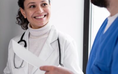 Plantean a Bienestar otorgar beca Jóvenes Construyendo el Futuro a médicos