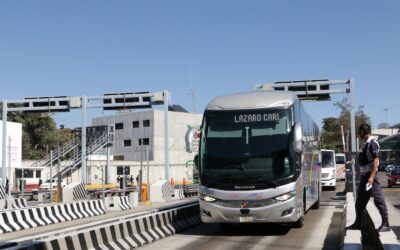 Estudiantes y maestros tendrán descuentos en camiones y trenes en Semana Santa