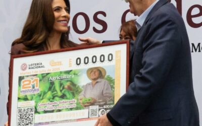 Lotería Nacional reconoce con «cachito» labor de productoras de chile