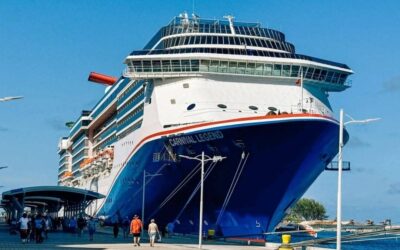 Reconocida naviera mundial Carnival Cruise Line vuelve a Acapulco después de 15 años