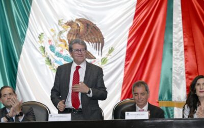 Paquete Económico será revisado con responsabilidad por la mayoría: Monreal