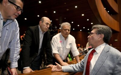 Ley de Ingresos es racional, austera y no presenta nuevos impuestos: Monreal