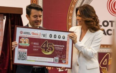 Develan billete de Lotenal por  45 años de la Comisión Mexicana de Ayuda a Refugiados