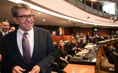 Política y legislación no son ajenas al futuro de la juventud: Monreal