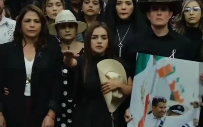 Grecia Quiroz, esposa de Manzo, rinde protesta como alcaldesa de Uruapan
