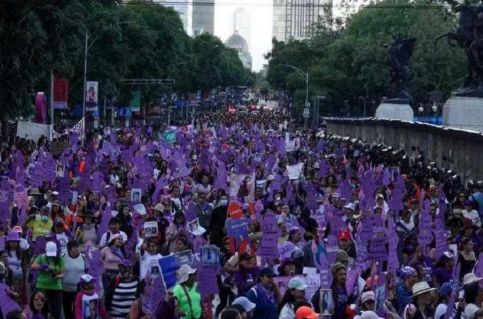 En un ambiente de respeto, saldo blanco en marcha del 25N