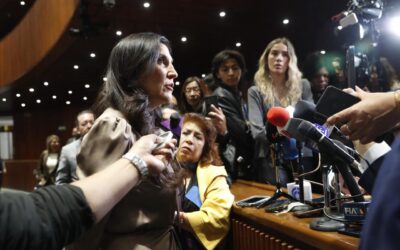 Reforma electoral debe fortalecer democracia: Kenia López