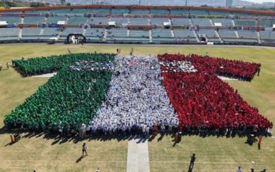 México anota un Guinness World Record con camiseta de futbol más grande del mundo