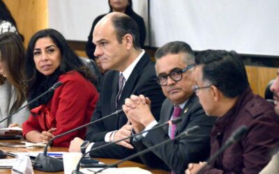 Comisión de Hacienda analiza marco jurídico de seguros de gastos médicos