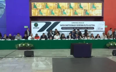 Diputados aprueban en comisiones Plan B de  Reforma Electoral