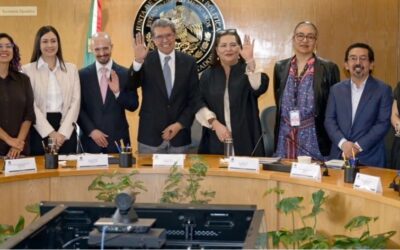 Monreal recibe propuesta del Consejo General del INE en materia electoral