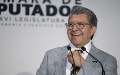 Monreal propone que entidades financieras no obstaculicen derecho de portabilidad