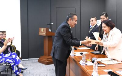 Reconoce el Tribunal a quienes fortalecen la formación personas juzgadoras