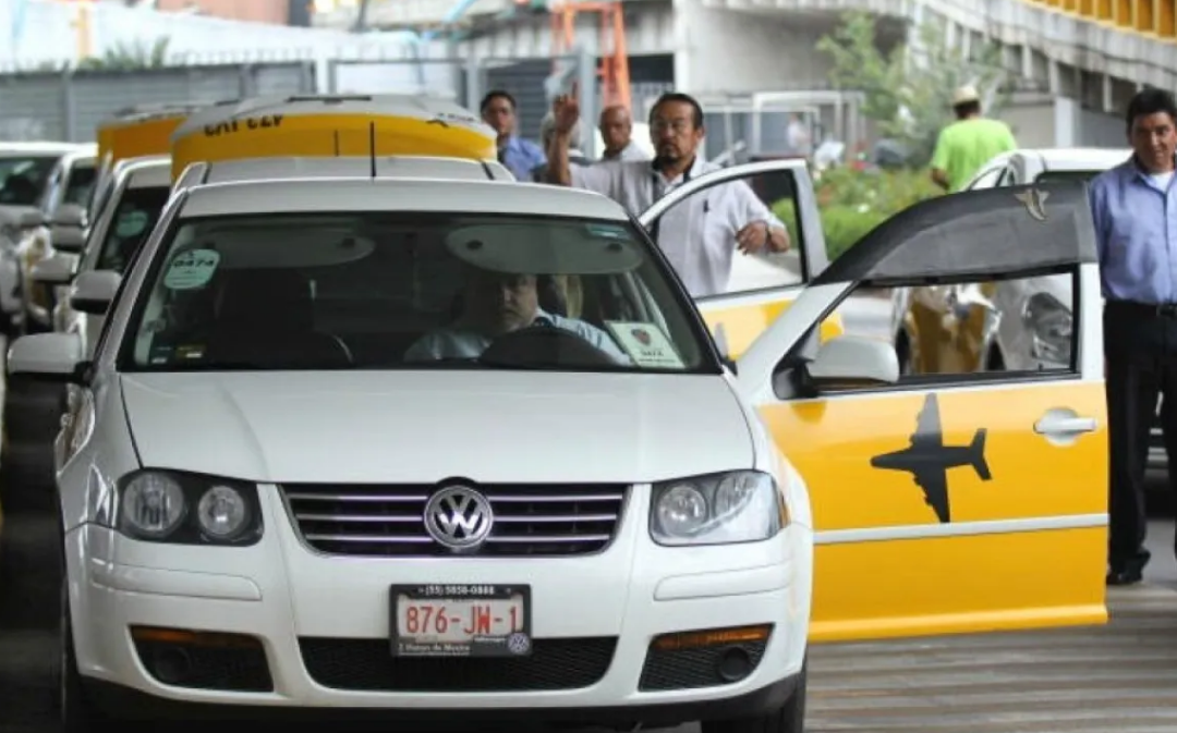 Taxis autorizados del AICM bajan tarifas hasta 18%