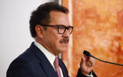 Llama Mier a esperar resultados de consulta sobre derechos de audiencias