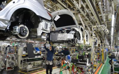 Mantendrá Toyota producción y empleos en México